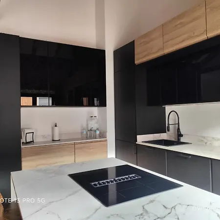 아파트 Parchis 1 *